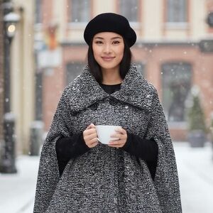 Last Kiss Y2K Vintage Poncho Cape - Sherlock Holmes Style
